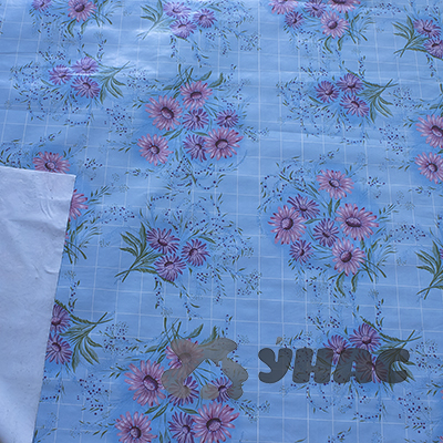 Клеенка тканая основа 125*25м 1 сорт 548/1 (гербера, голубой) Тверь