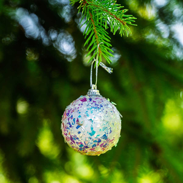 Набор елочных украшений JT25-AL097 4см 12шт Шары белый/голубой (3шт шар 4см фактурный четырехлистник, 3шт шар 4см фактурный грани, 3шт шар 4см белый с перламутровым блеском, 3шт шар 4см белый с инеем) (144)