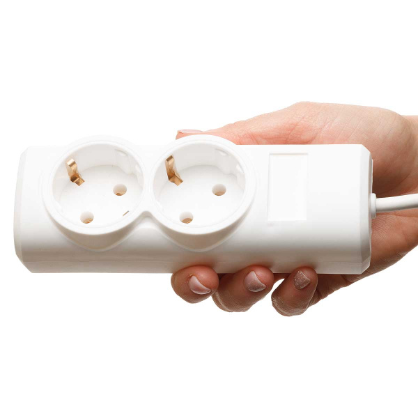 Удлинитель ПРЕМИУМ  2 гнезда  2 метра ПВС 3*0,75 с заземлением х30