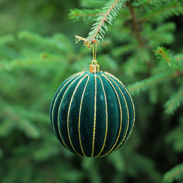 Набор елочных украшений 10RDC4/H82-8 10 см 4 шт Шары БАРХАТ изумрудный