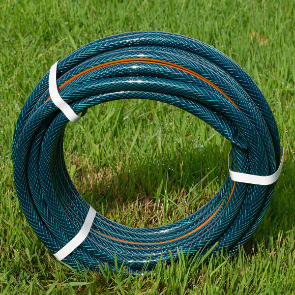 Шланг "Метеор" армированный ПВХ d12х20м  х90