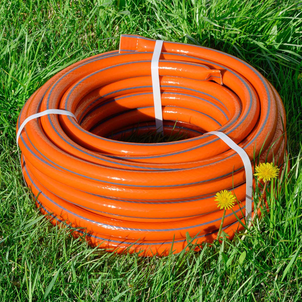 Шланг "Юпитер" армированный ПВХ d18х20м х90