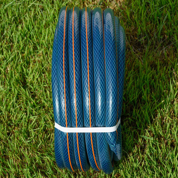 Шланг "Метеор" армированный ПВХ d18х20м х90