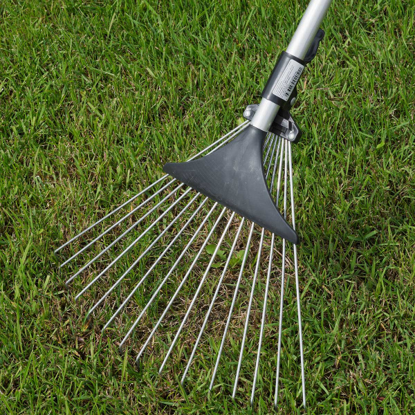 Грабли веерные раздвижные мини на пластиковой основе