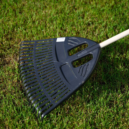 Грабли веерные пластиковые 23 зуба ЧЕРНЫЕ