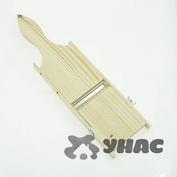 Шинковка для овощей узкая (дерево) 1031