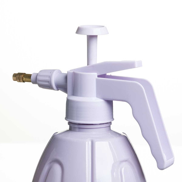 Опрыскиватель помповый 2 л NA2446 цветной САДОВИТА