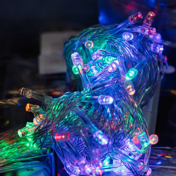 Гирлянда LED LLN-05 50ламп ЦВЕТНАЯ прозрачный провод 5м НА БАТАРЕЙКАХ (в комплект не входит)