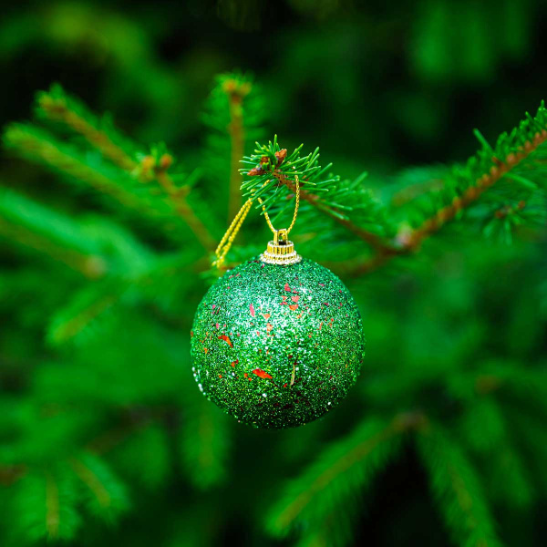 Набор елочных украшений JT25-A2077 6 см 12 шт Шары красный/белый/зеленый