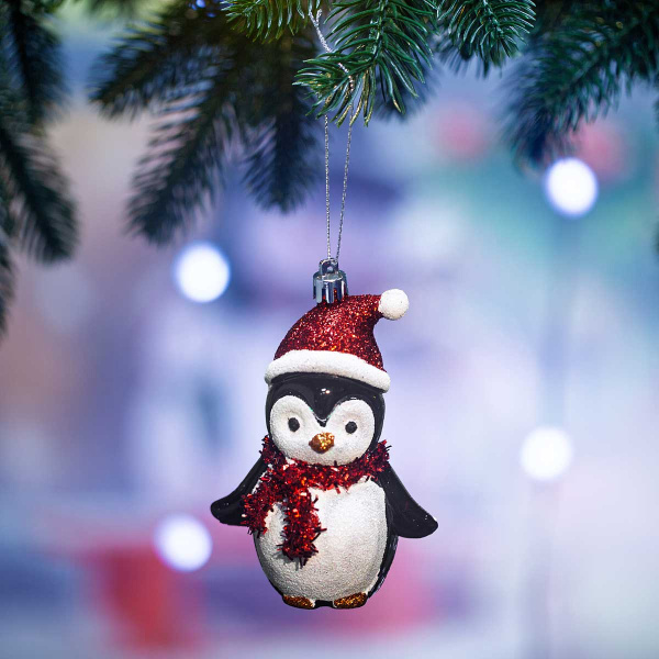 Шар SFOP22028-A 1шт 8см Пингвин черный с красным колпаком (288)