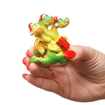 Магнит 23524 Горыныч трехглавый 7см (цена за 1шт)