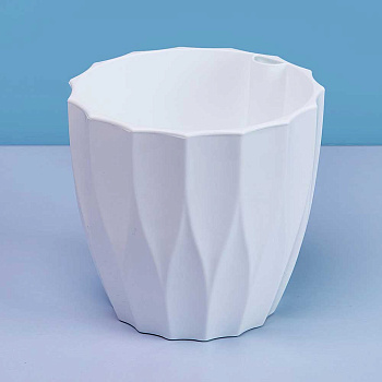 Кашпо "Флюте" 4,5л со вставкой Белый Пласт Авеню х12 