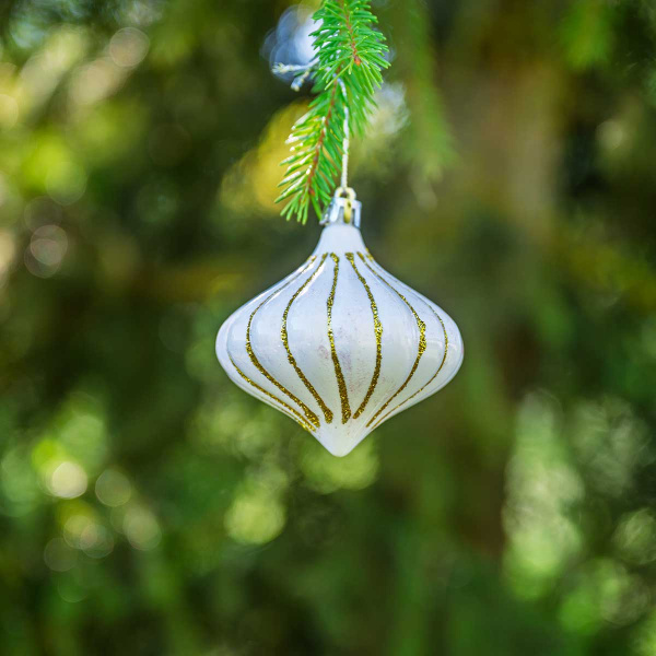 Шар 8ZDC3-H89 3шт 8см "Юла" белая с золотой нитью