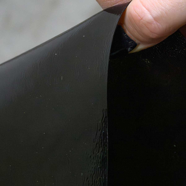 Клеенка Прозрачная 0,6мм*0,6*20м BL-0704 ЧЕРНАЯ без рисунка