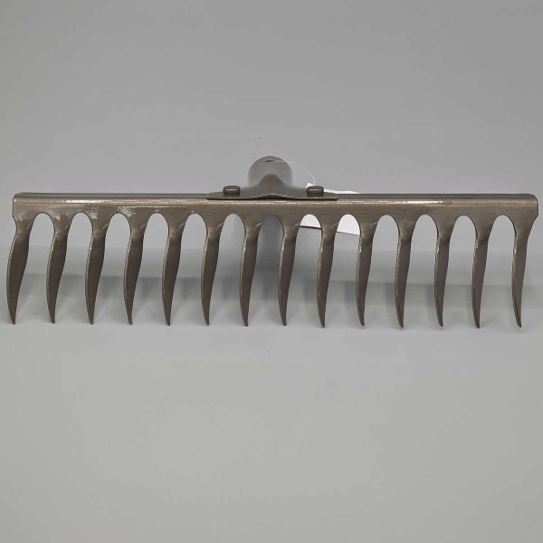 Грабли витые 14 зубьев (131060-14) 33см h-7см (рельсовая сталь) САДОВИТА (24)