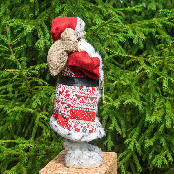 Фигура новогодняя LC252324 Дед Мороз 60 см с фонарем, в красной вязаной шубе с рисунком (12)