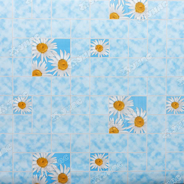 Клеенка тканая основа 125*25м 1 сорт 147/1 (ромашки на голубом) Тверь