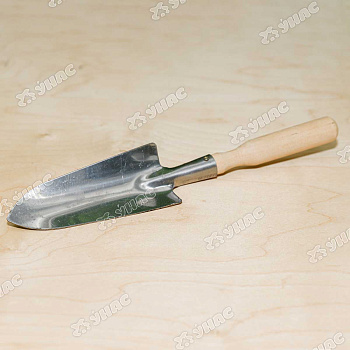 Совок посадочный малый (НЕРЖАВЕЮЩИЙ 0,8 мм) деревянная ручка