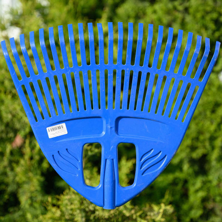 Грабли веерные пластиковые 23 зуба ЦВЕТНЫЕ