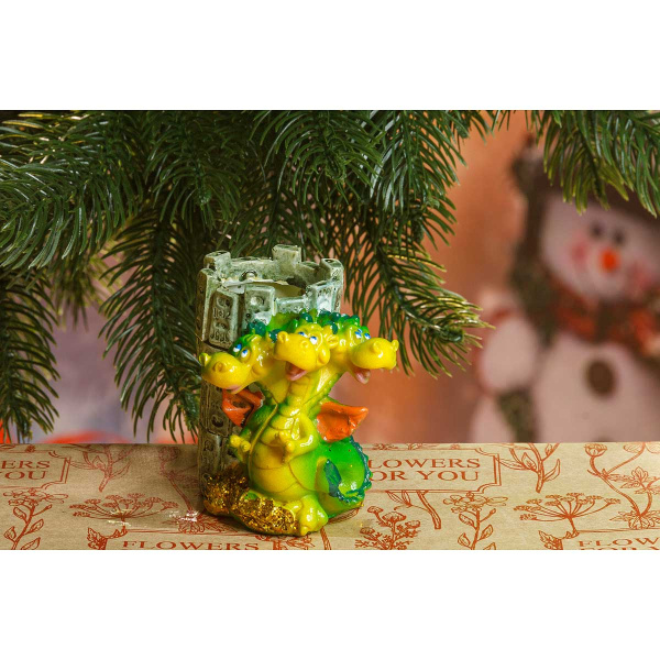 Подставка д/ручек 23041 Горыныч на башне 7см (144)